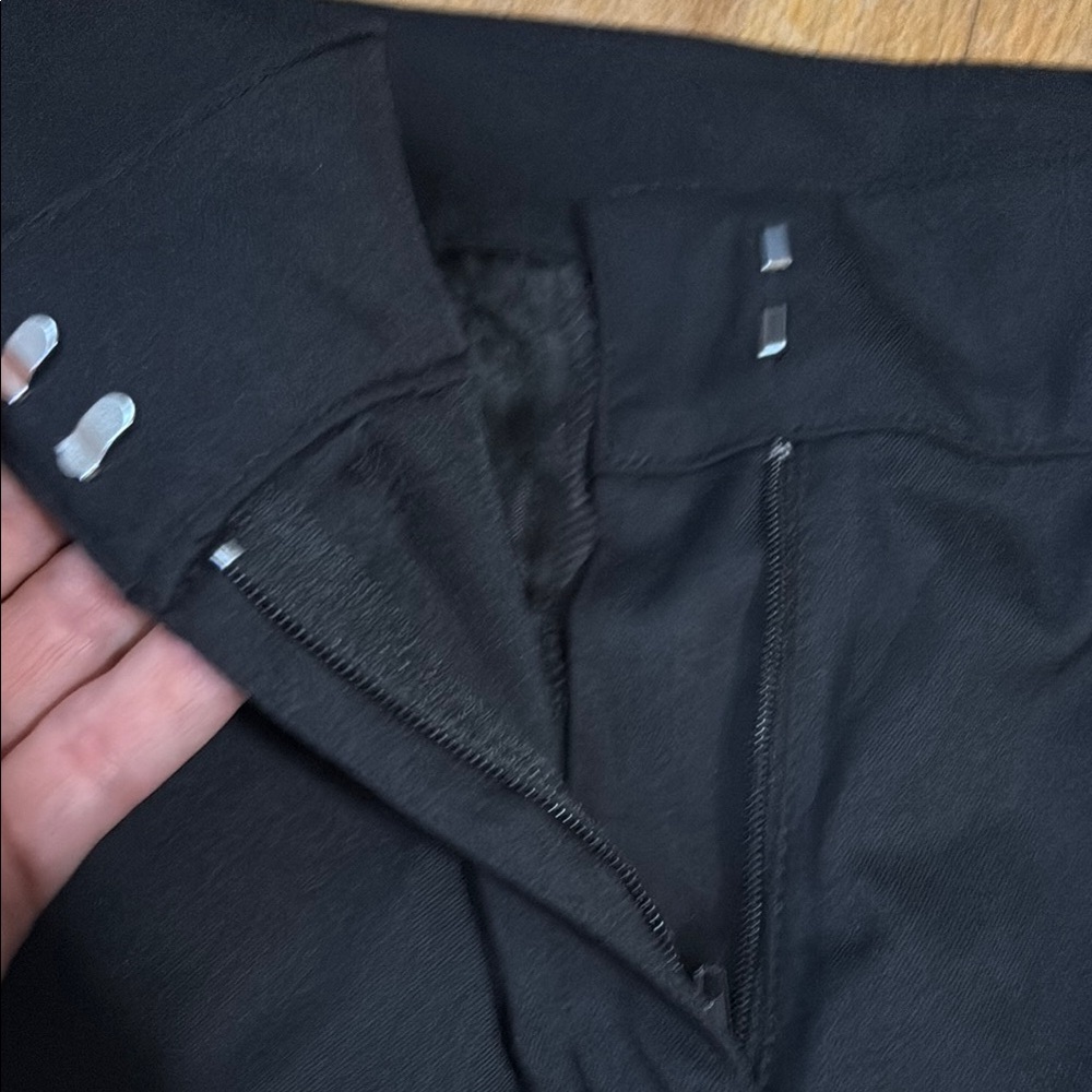 Women's golf shorts - PGA tour size 4 - Picture 2 of 6
